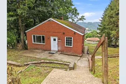 601 Howard St, Harmony Township, PA 15003 - Photo 2