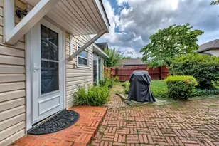 200 College Ave, Mt Pleasant Boro, PA 15666 - Photo 38
