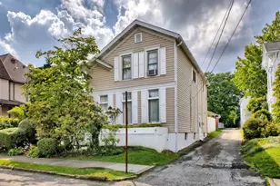 200 College Ave, Mt Pleasant Boro, PA 15666 - Photo 2