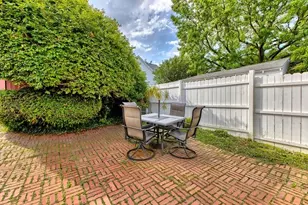 200 College Ave, Mt Pleasant Boro, PA 15666 - Photo 34