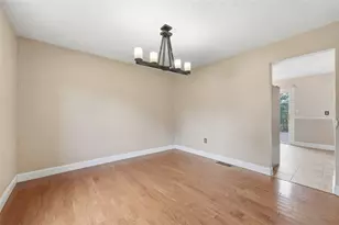 328 Whitney Chase Ln, North Huntingdon, PA 15642 - Photo 10