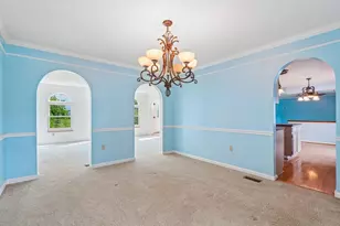 209 Jaclyn Dr, Cranberry Township, PA 16066 - Photo 12