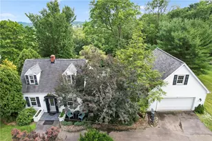 1733 Locust Rd, Pittsburgh, PA 15143 - Photo 4