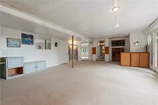 1733 Locust Rd, Pittsburgh, PA 15143 - Photo 26