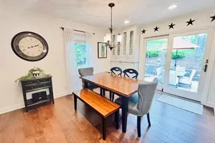 49 Sunnyside Ave, Collier Township, PA 15106 - Photo 4