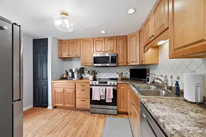 304 Countryside Dr, Robinson Twp, PA 15136 - Photo 16