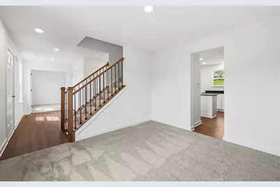 498 Gardenia Drive, Rostraver, PA 15012 - Photo 6