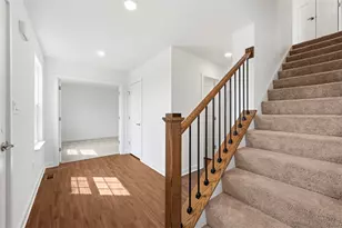 498 Gardenia Dr, Rostraver, PA 15012 - Photo 4