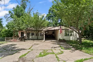 986 Coverdale, Pittsburgh, PA 15220 - Photo 1