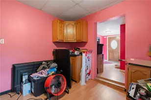986 Coverdale, Pittsburgh, PA 15220 - Photo 24