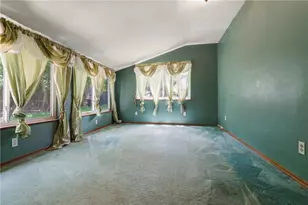 986 Coverdale, Pittsburgh, PA 15220 - Photo 4
