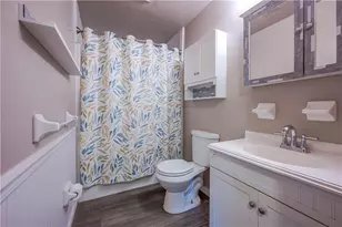327 Beech Rd, Pittsburgh, PA 15239 - Photo 22
