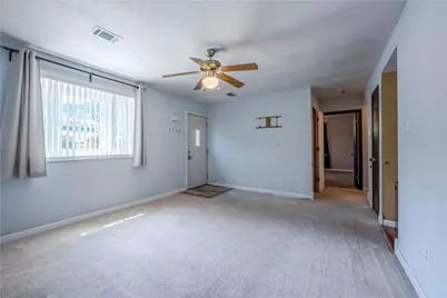 327 Beech Rd, Pittsburgh, PA 15239 - Photo 2