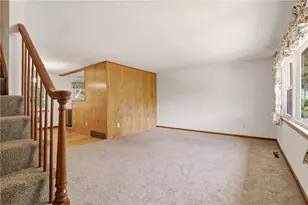 523 Bluff St, Westmont Hilltop School District, PA 15905 - Photo 8