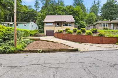 523 Bluff Street, Westmont Hilltop School District, PA 15905 - Photo 1