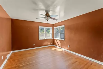 102 Woodlawn Avenue, Cecil, PA 15321 - Photo 16