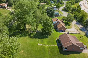 102 Woodlawn Ave, Cecil, PA 15321 - Photo 28