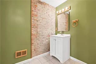 425 Iberia St, Pittsburgh, PA 15211 - Photo 12