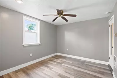 425 Iberia Street #1, Pittsburgh, PA 15211 - Photo 10