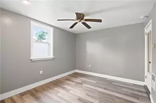 425 Iberia St, Pittsburgh, PA 15211 - Photo 10