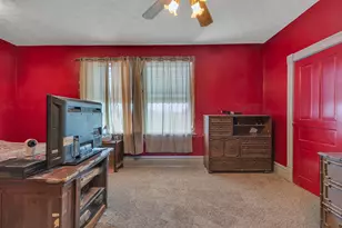 1300 W 9th St, Big Beaver, PA 15010 - Photo 12