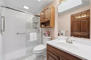 125 Eakin Ave, Ross Twp, PA 15214 - Photo 20