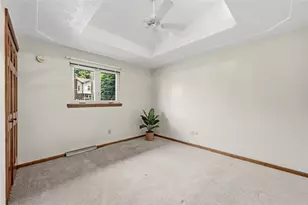 125 Eakin Ave, Ross Twp, PA 15214 - Photo 22