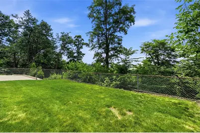 125 Eakin Ave, Ross Twp, PA 15214 - Photo 38