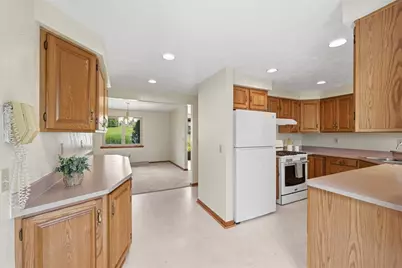 125 Eakin Ave, Ross Twp, PA 15214 - Photo 10