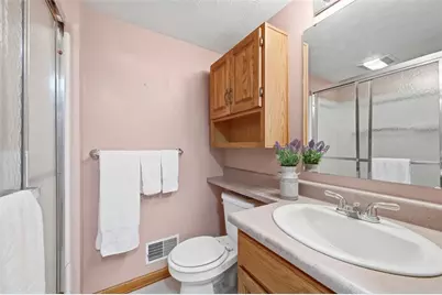 125 Eakin Ave, Ross Twp, PA 15214 - Photo 32