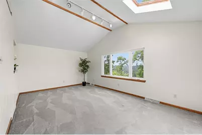 125 Eakin Ave, Ross Twp, PA 15214 - Photo 14