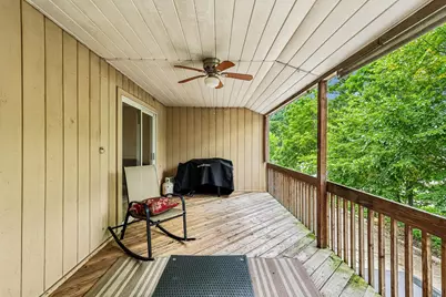 10 Yale Ave, Pittsburgh, PA 15229 - Photo 12