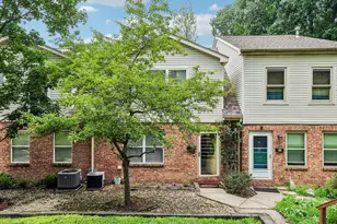 10 Yale Ave, Pittsburgh, PA 15229 - Photo 2