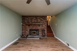 486 Woodlawn Ave, Hempfield Township, PA 15644 - Photo 24