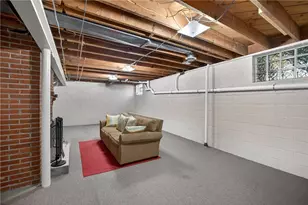 498 Balconade Dr, Pittsburgh, PA 15236 - Photo 24