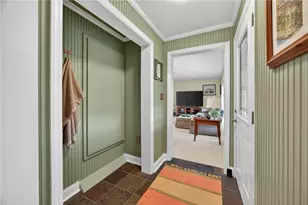 498 Balconade Dr, Pittsburgh, PA 15236 - Photo 6