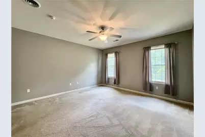 2046 Croghan Dr, Collier Township, PA 15106 - Photo 10
