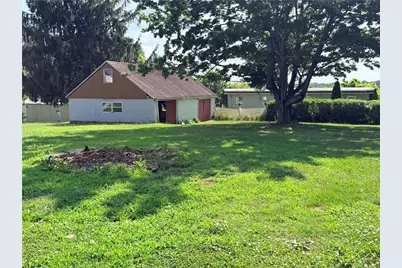 107 W Scenic Dr, Manor Township, PA 16201 - Photo 22