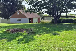 107 W Scenic Dr, Manor Township, PA 16201 - Photo 22