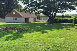 107 W Scenic Dr, Manor Township, PA 16201 - Photo 22