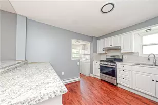 917 Robinson St, McKees Rocks, PA 15136 - Photo 10