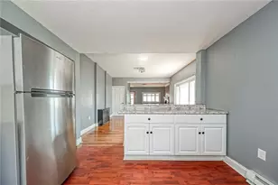 917 Robinson St, McKees Rocks, PA 15136 - Photo 8