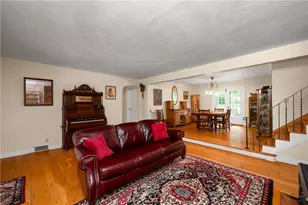 3871 Green Valley Dr, Pittsburgh, PA 15235 - Photo 8
