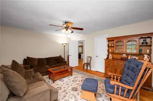 3871 Green Valley Dr, Pittsburgh, PA 15235 - Photo 18
