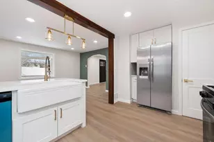 3953 Dowling, Wilkins Township, PA 15221 - Photo 14