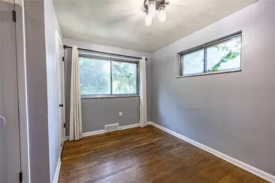 118 Washington Rd, Pittsburgh, PA 15221 - Photo 10