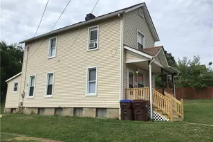 435 Wilson St, Sharon, PA 16146 - Photo 4