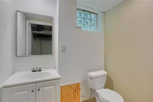 813 Washington Dr, Ross Twp, PA 15229 - Photo 38