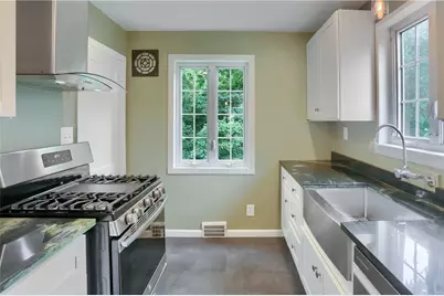 813 Washington Dr, Ross Twp, PA 15229 - Photo 22