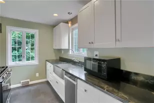 813 Washington Dr, Ross Twp, PA 15229 - Photo 18